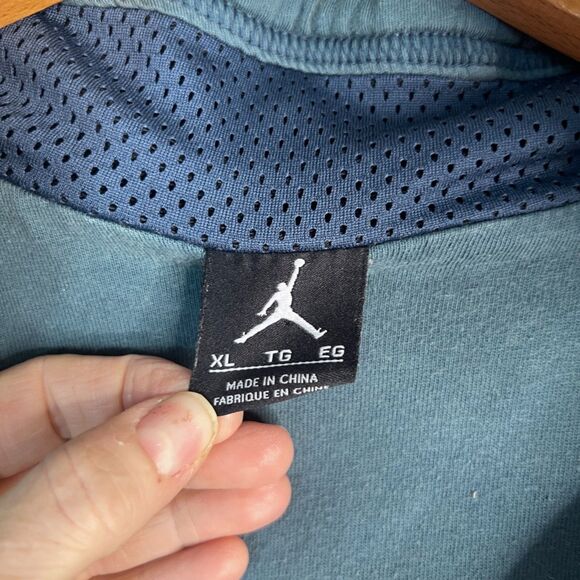 Nike Air Jordan Jumpman Varsity Hooded Snap Front Track Jacket Sweater Size XL - Picture 13 of 16